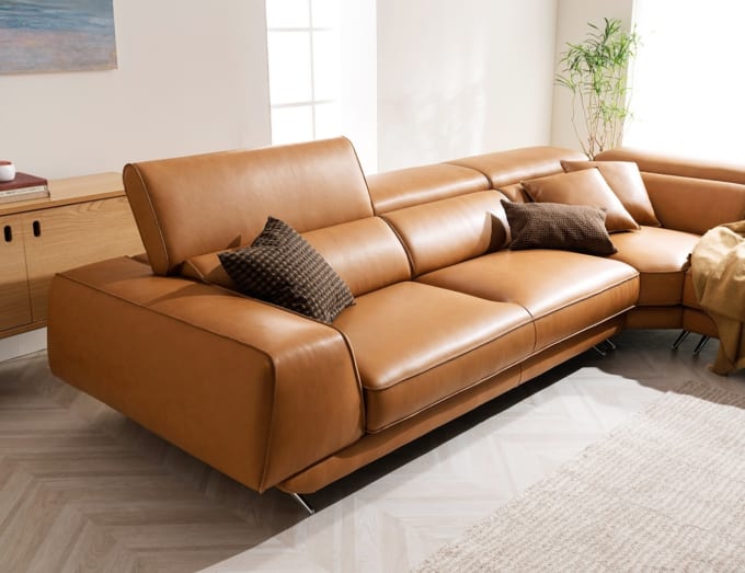 Mẫu sofa da nhập khẩu nguyên chiếc từ Ý
