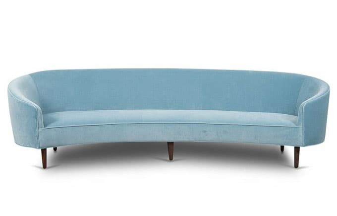 Ghế sofa băng với thiết kế cong mềm mại