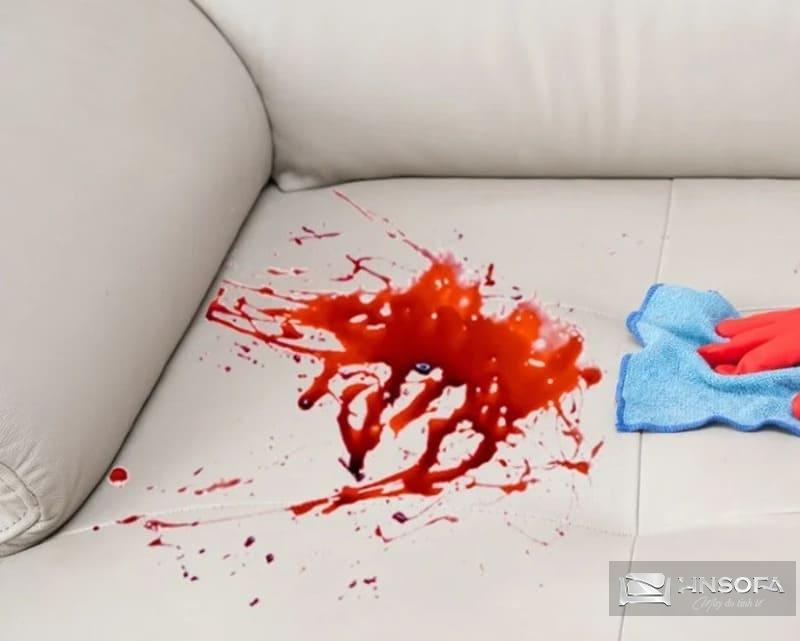 Bật mí 10 cách vệ sinh Sofa da lộn ngay tại nhà đơn giản 15 Dùng giấm ăn để làm sạch vết bẩn do chất lỏng gây ra trên sofa