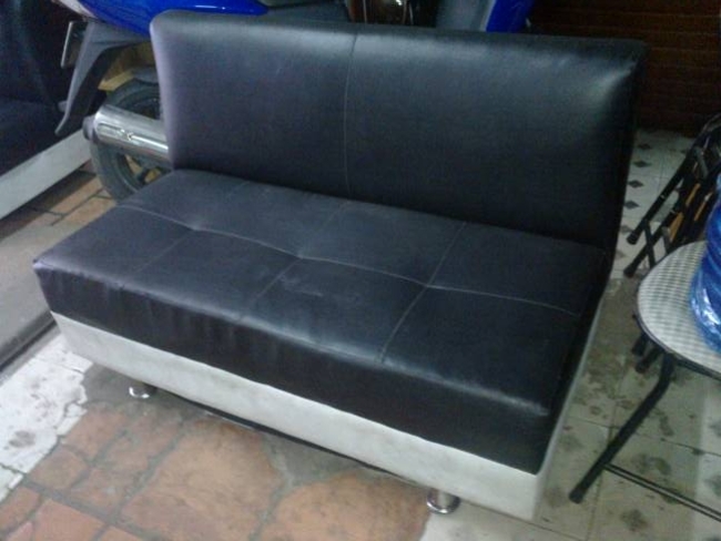 co-nen-mua-sofa-cu-gia-re (5)