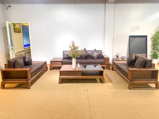 Mẫu ghế sofa gỗ lim phong cách hiện đại cực chất cho phòng khách