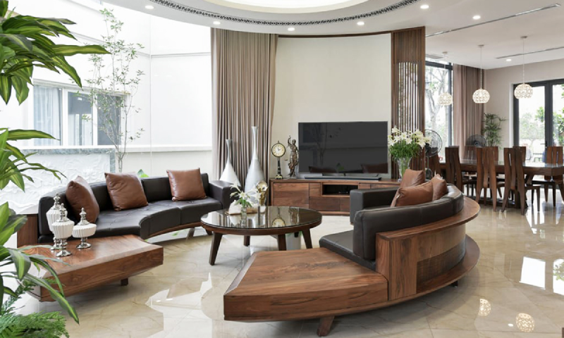 Sofa gỗ sồi vòng cung bàn tròn kính kích thước lớn tạo sự sang trọng và xa hoa