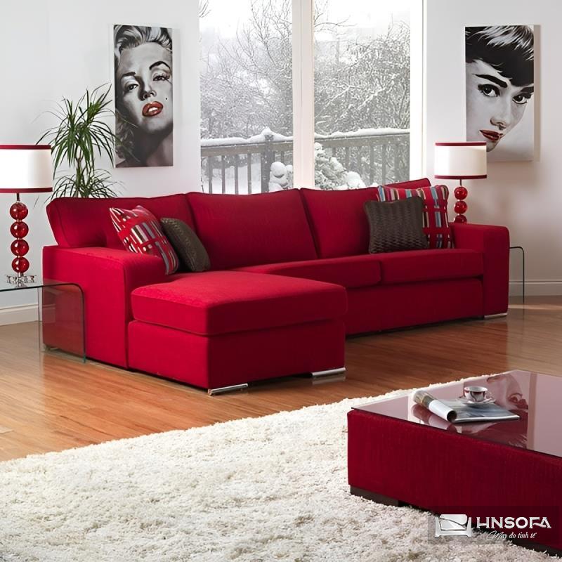 Sử dụng sofa màu đỏ giúp gia chủ mệnh Hỏa thu hút được nhiều tài lộc và may mắn
