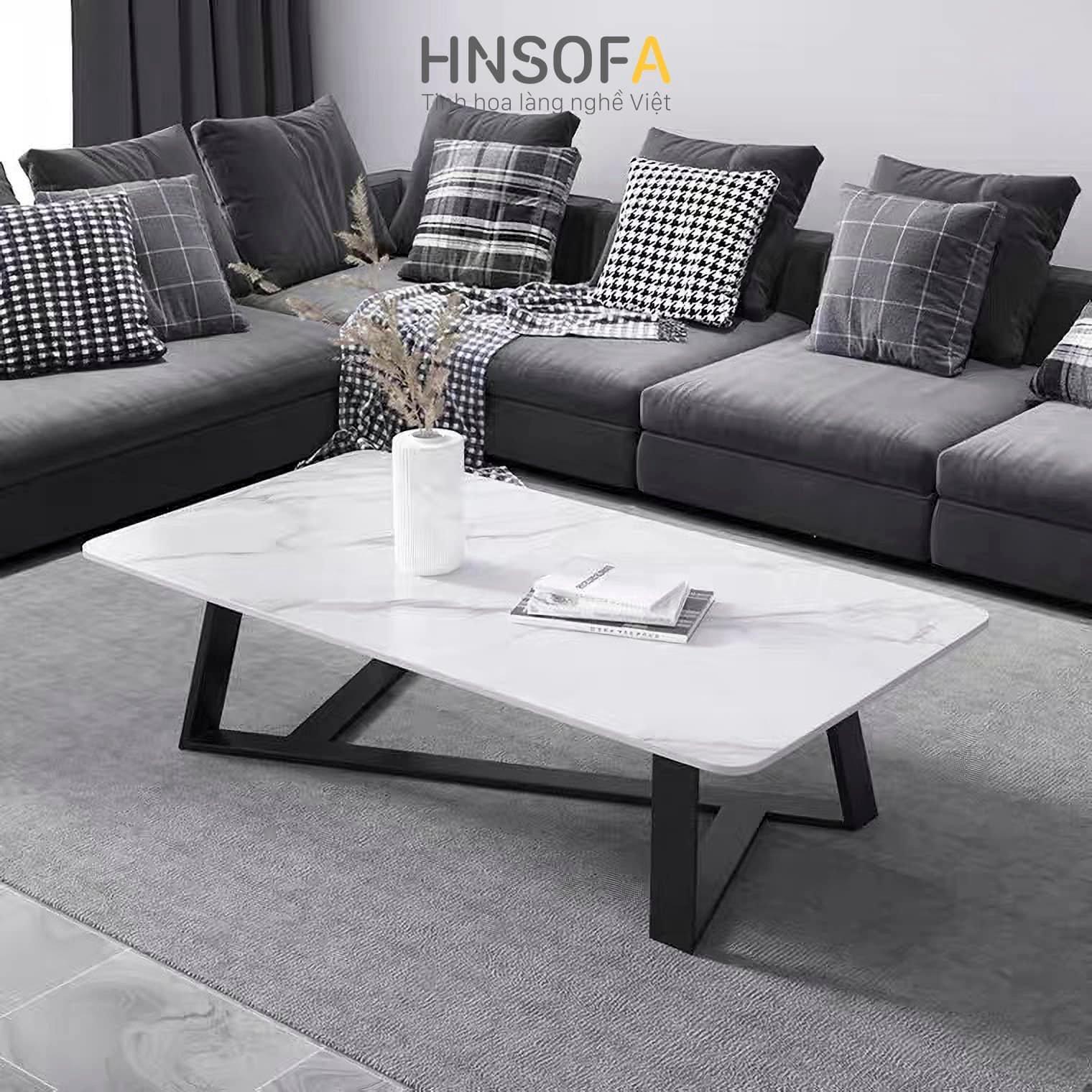 Nên lựa chọn ghế sofa nỉ nhung có màu sắc cân đối, hài hòa với tổng thể không gian căn phòng