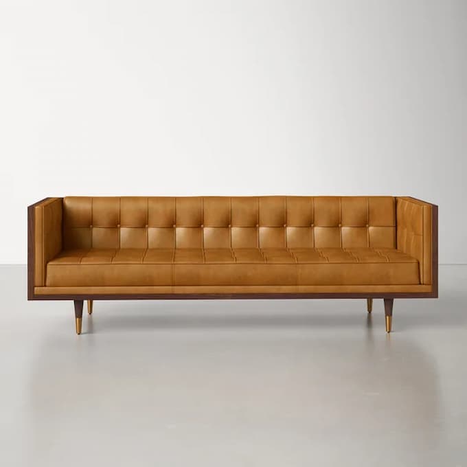 Mẫu Sofa gỗ Óc Chó kết hợp với đệm da