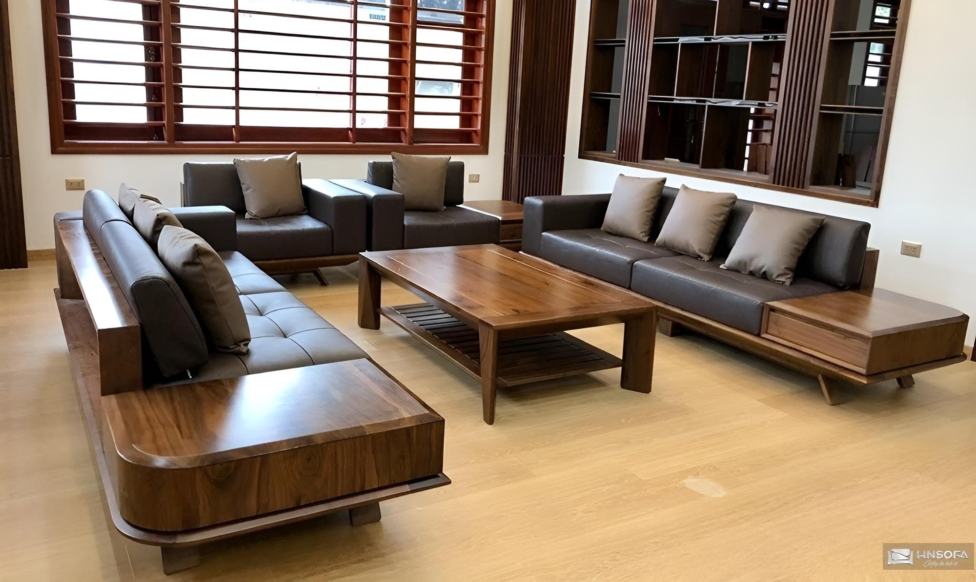 Với đường vân đá rõ nét, ghế sofa gỗ hương mang lại cảm giác tinh tế, bắt mắt
