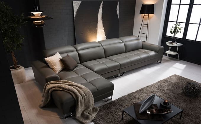Sofa góc gam màu xám đen với kích thước lớn