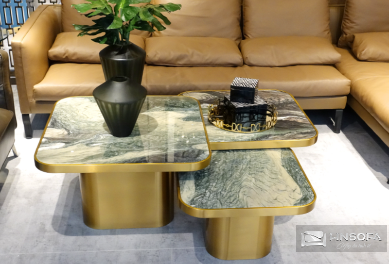 Màu sắc bàn sofa nên phù hợp với không gian và phong cách của phòng khách