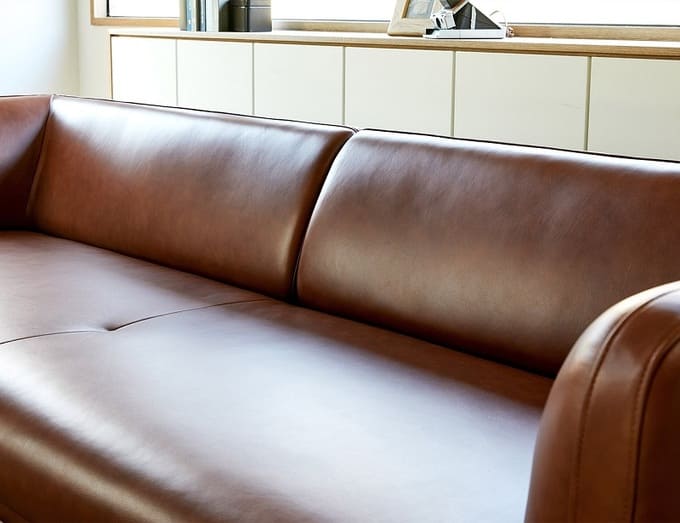 Sofa màu nâu sang trọng